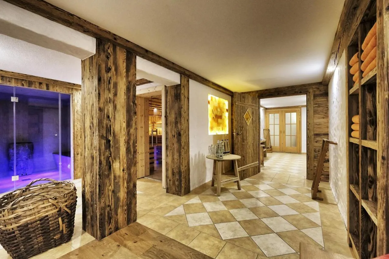 Hotel Maier zum Kirschner Rotta 4*,